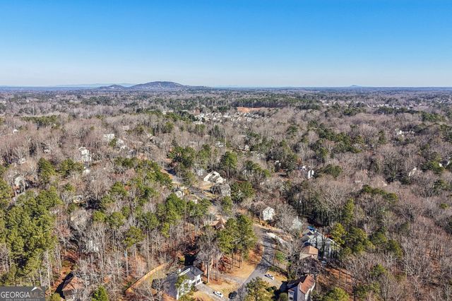 2155 Deep Woods Way, Marietta, GA 30062