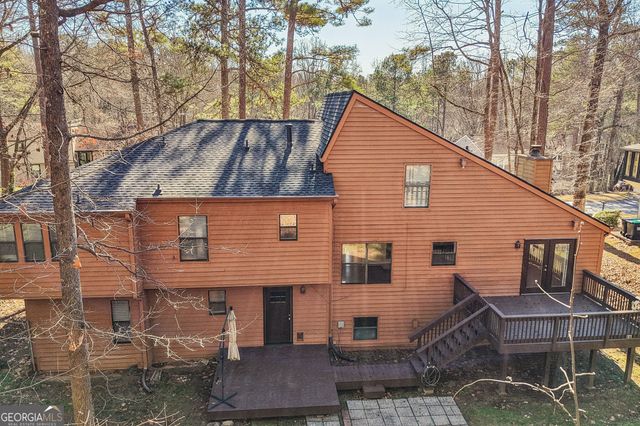 2155 Deep Woods Way, Marietta, GA 30062