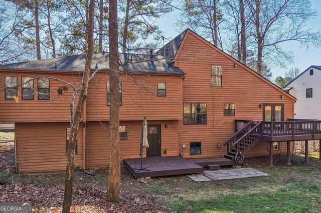 2155 Deep Woods Way, Marietta, GA 30062