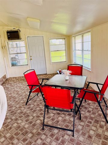 100 Vatra Street, Mount Vernon, TX 75457