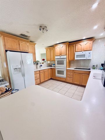 100 Vatra Street, Mount Vernon, TX 75457