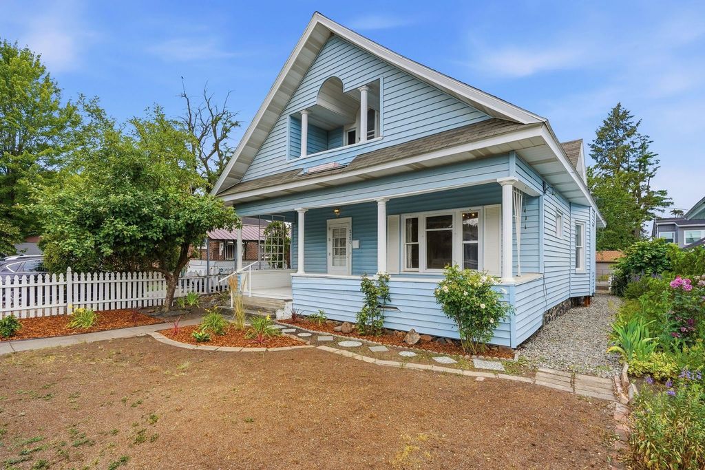 2420 W Maxwell Ave, Spokane, WA 99201 photo 2