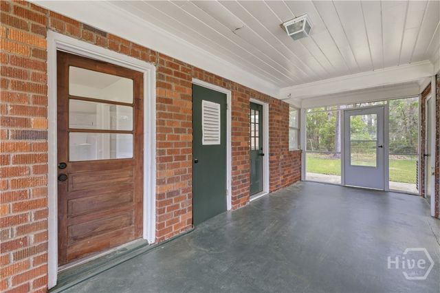 6 Alpine Drive, Savannah, GA 31405