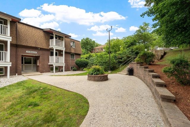 15 Wildwood B19, Dracut, MA 01826