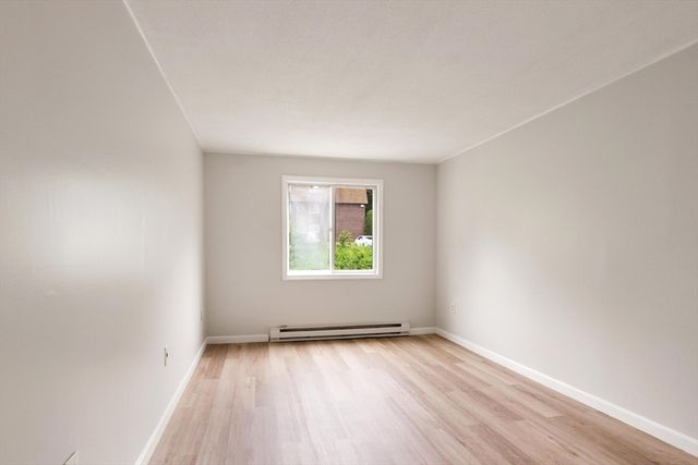 15 Wildwood B19, Dracut, MA 01826