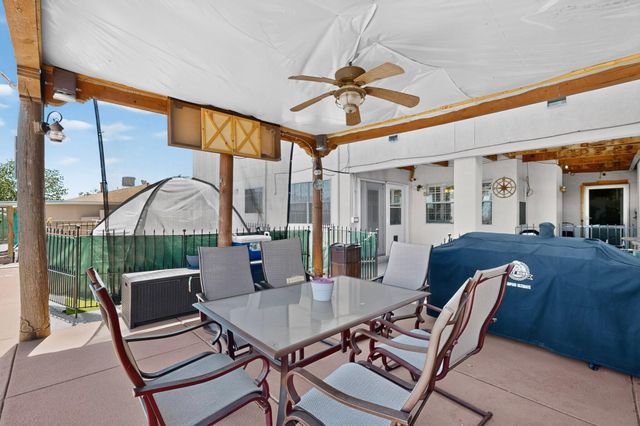 2879 Cripple Creek Drive SE, Rio Rancho, NM 87124