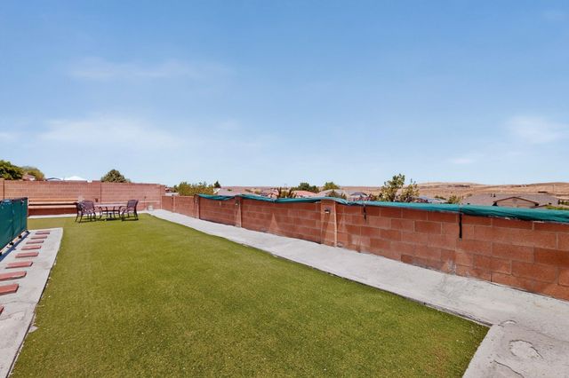 2879 Cripple Creek Drive SE, Rio Rancho, NM 87124
