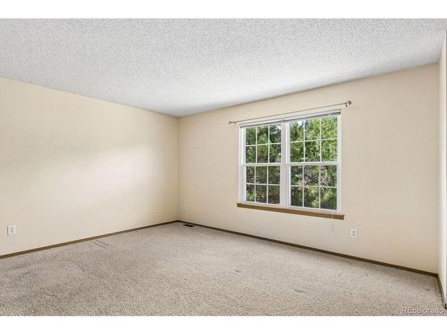 19719 Rosewood Ct, Parker, CO 80138