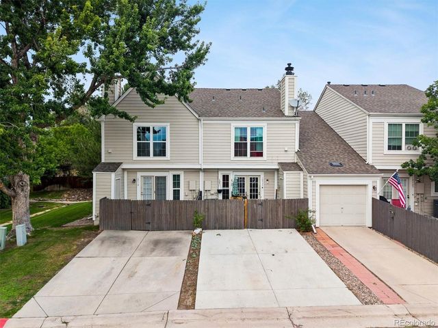 19719 Rosewood Ct, Parker, CO 80138