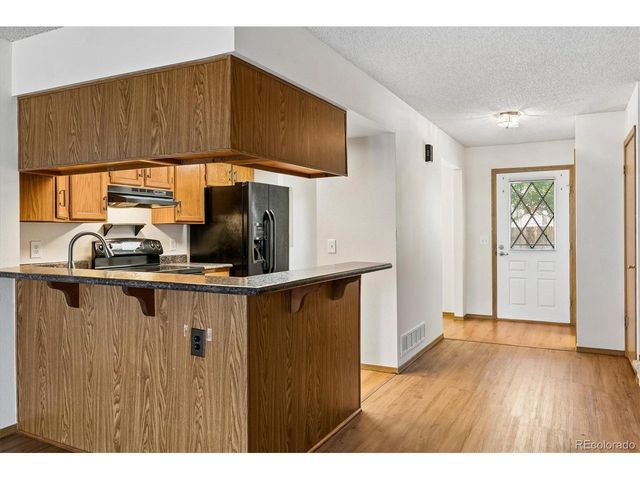 19719 Rosewood Ct, Parker, CO 80138