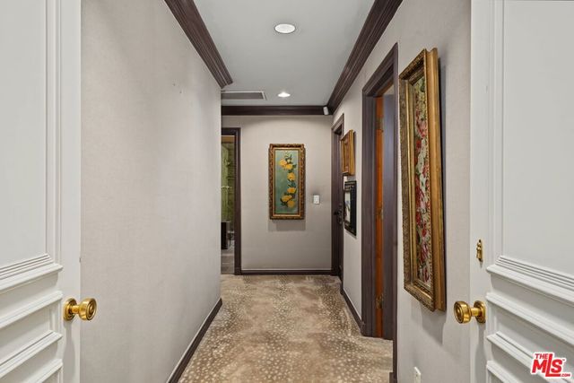 575 N Beverly Glen Boulevard, Los Angeles, CA 90077