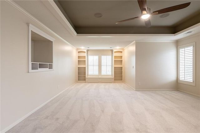 4232 NE Tremont Court, Lee's Summit, MO 64064