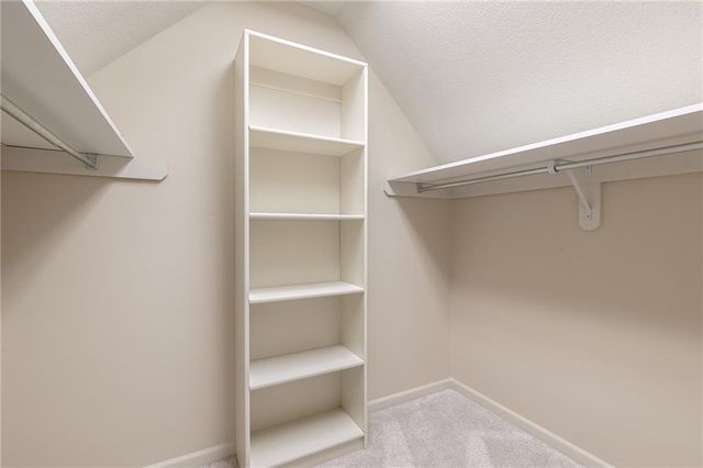 4232 NE Tremont Court, Lee's Summit, MO 64064