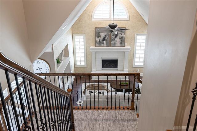4232 NE Tremont Court, Lee's Summit, MO 64064