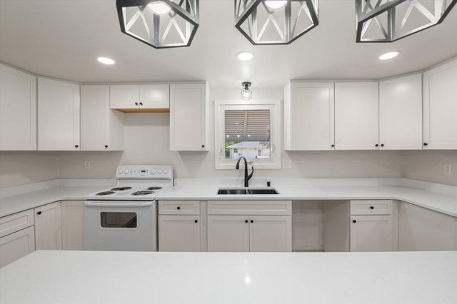 2089 Decorah ROAD, West Bend, WI 53095