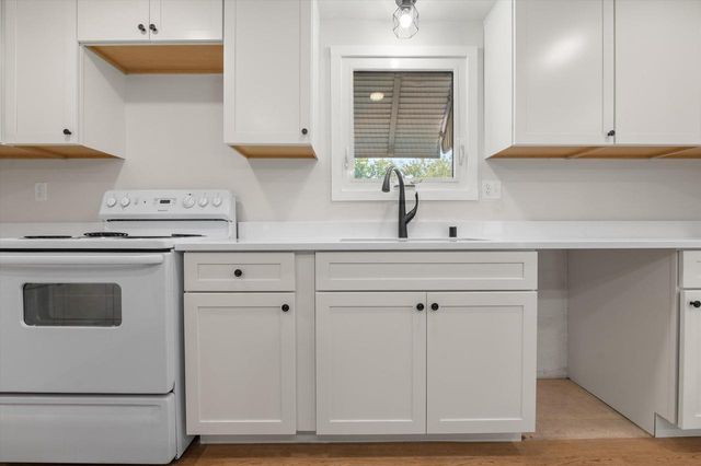 2089 Decorah ROAD, West Bend, WI 53095