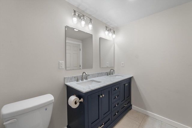 2089 Decorah ROAD, West Bend, WI 53095