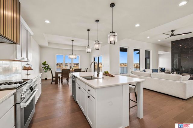 531 White Cap Bay, Lincoln, NE 68527