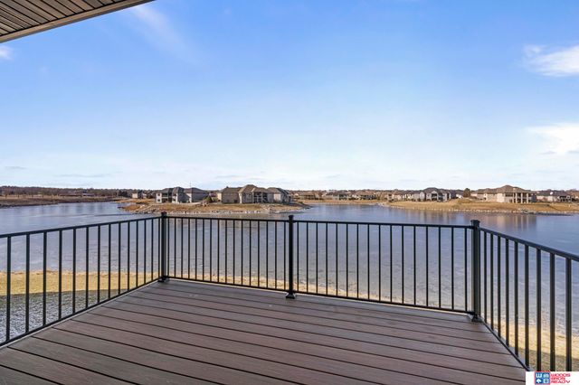 531 White Cap Bay, Lincoln, NE 68527