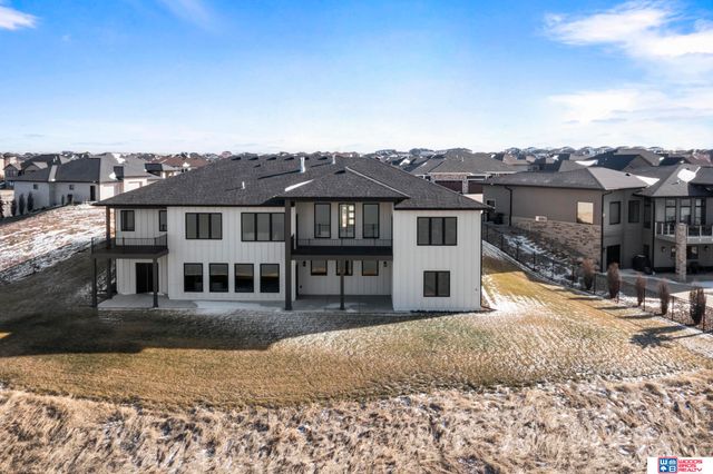 531 White Cap Bay, Lincoln, NE 68527