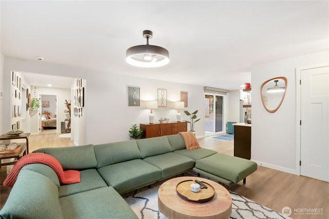 9365 Emerald Drive SE, Port Orchard, WA 98367