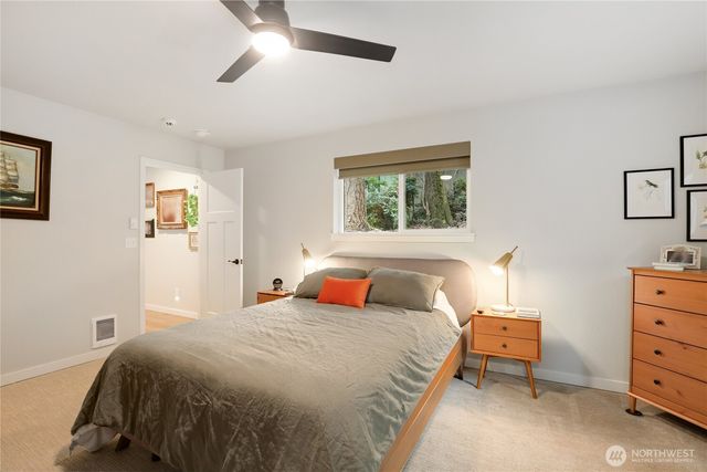 9365 Emerald Drive SE, Port Orchard, WA 98367