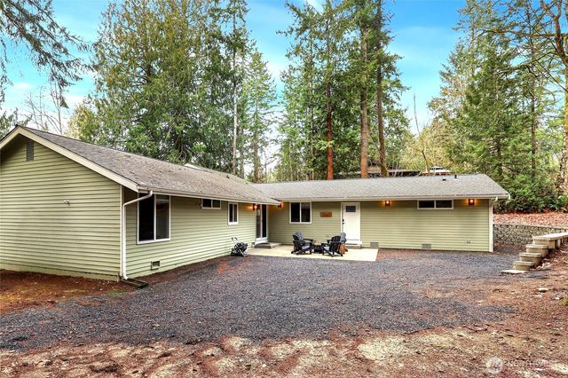 9365 Emerald Drive SE, Port Orchard, WA 98367