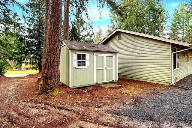 9365 Emerald Drive SE, Port Orchard, WA 98367