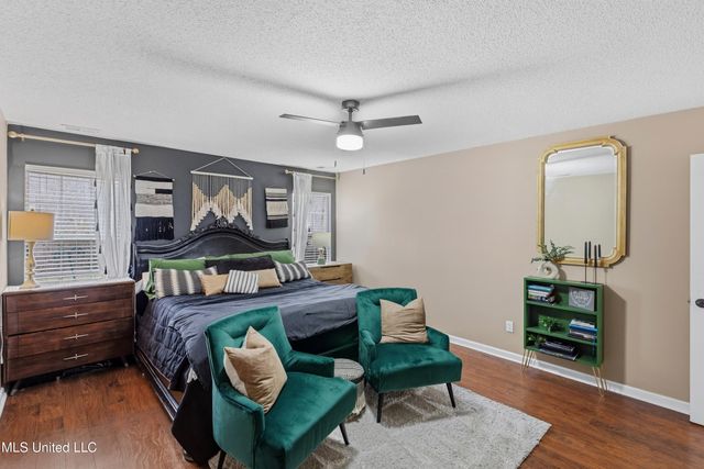 10009 Lacey Drive, Olive Branch, MS 38654