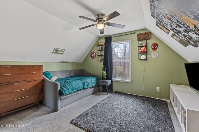 10009 Lacey Drive, Olive Branch, MS 38654