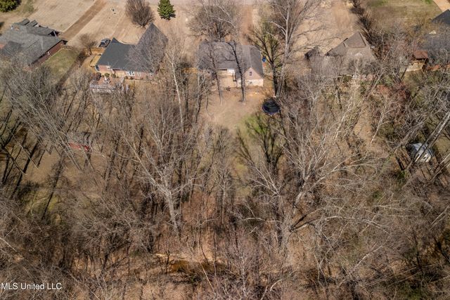 10009 Lacey Drive, Olive Branch, MS 38654