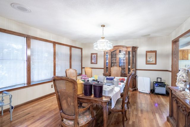 8826 Heritage Court, Redding, CA 96001