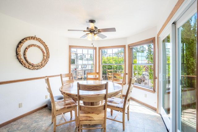 8826 Heritage Court, Redding, CA 96001