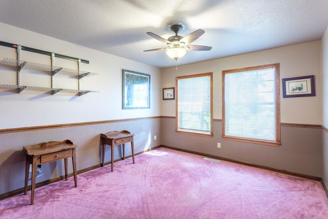 8826 Heritage Court, Redding, CA 96001