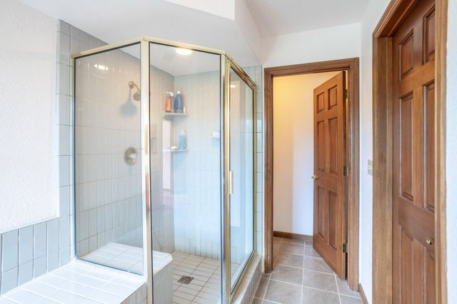 8826 Heritage Court, Redding, CA 96001