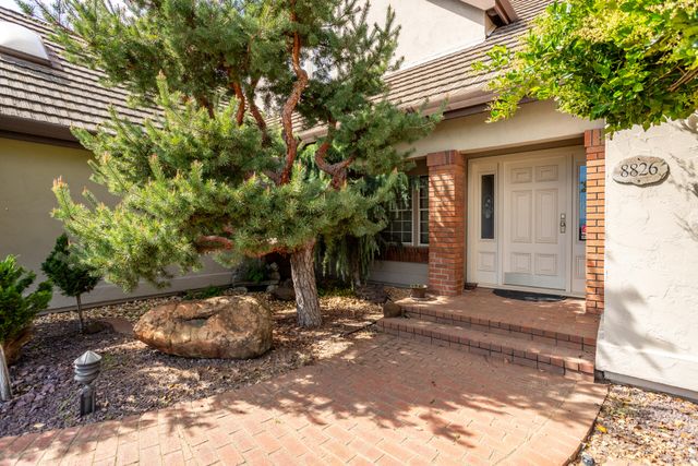 8826 Heritage Court, Redding, CA 96001
