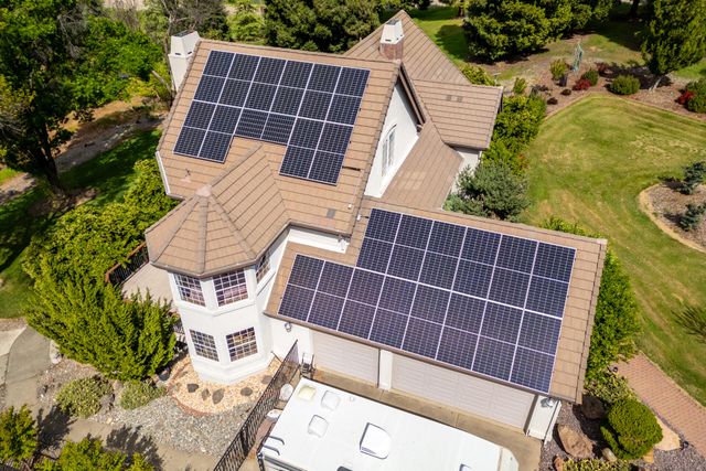 8826 Heritage Court, Redding, CA 96001