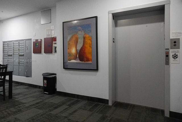 136 NW 26th St 405, Miami, FL 33127