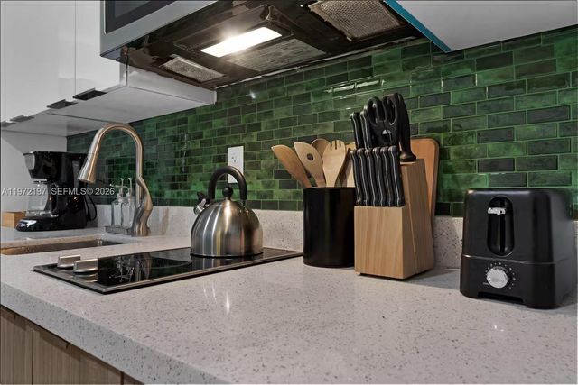 136 NW 26th St 405, Miami, FL 33127