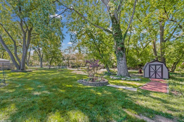 38661 Jahn Street, Livonia, MI 48152