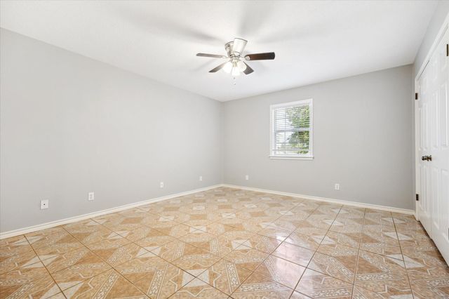 1011 Fm 2502 Road, Bellville, TX 77418