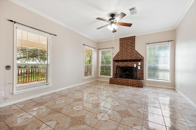 1011 Fm 2502 Road, Bellville, TX 77418