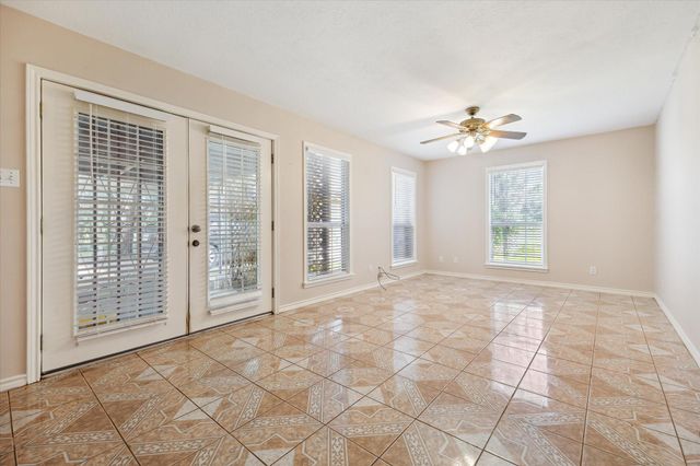 1011 Fm 2502 Road, Bellville, TX 77418