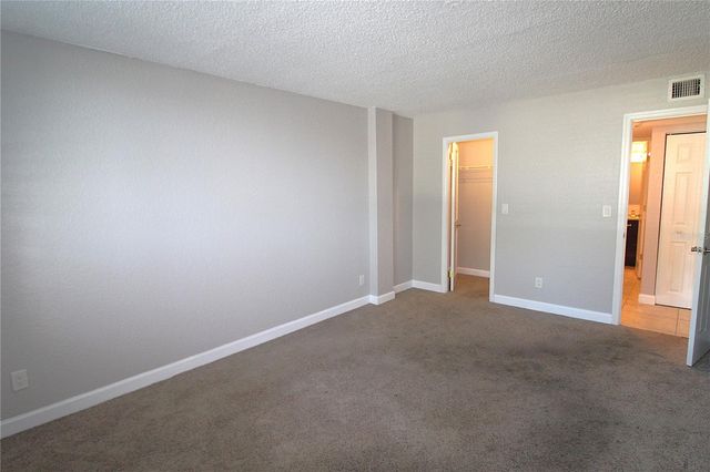 2700 COCONUT BAY LANE 1L, Sarasota, FL 34237