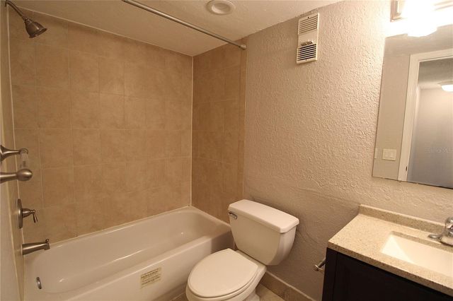 2700 COCONUT BAY LANE 1L, Sarasota, FL 34237