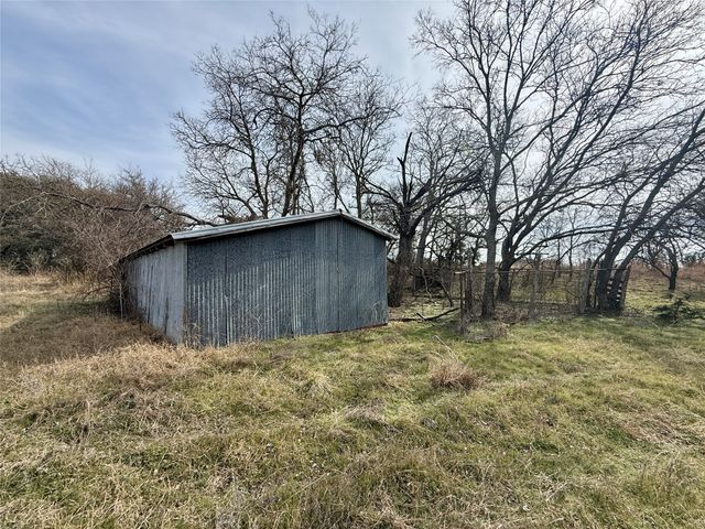 531 FM 1744, Carlton, TX 76436