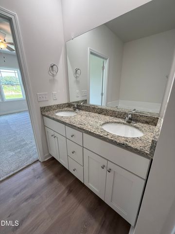 438 Barbour's Place Drive, Four Oaks, NC 27524