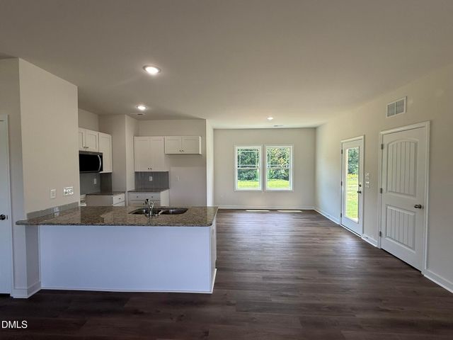 438 Barbour's Place Drive, Four Oaks, NC 27524