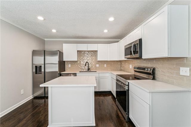 842 N Aztec Drive, Independence, MO 64056