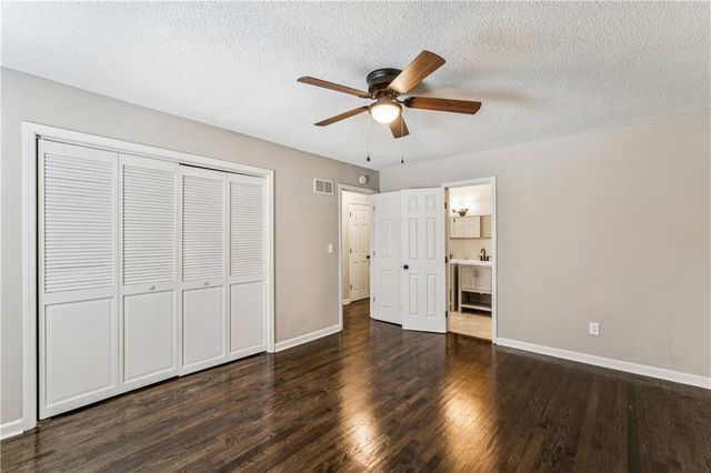 842 N Aztec Drive, Independence, MO 64056